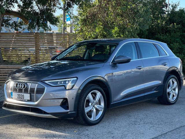 Image for 2020 Audi e-tron QUATTRO TECHNIK