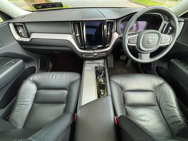 Image for 2023 Volvo XC60 T6 Recharge AWD PHEV PAN ROOF