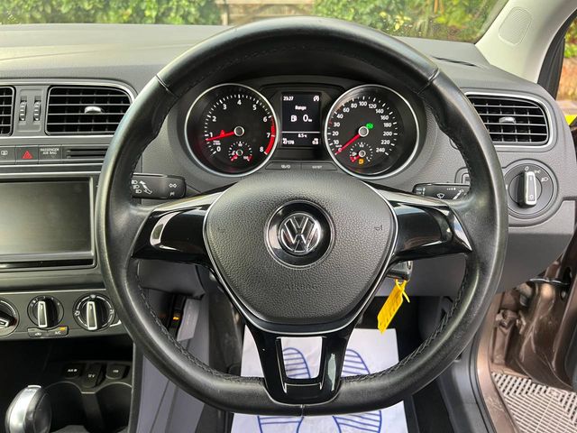 Image for 2015 Volkswagen Polo COMFORTLINE 1.2 TSI AUTO // NEW NCT // MULTIMEDIA DISPLAY // BLUETOOTH MUSIC