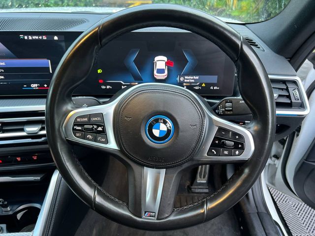 Image for 2023 BMW i4 M-SPORT XDRIVE40e COUPE // VIRTUAL COCKPIT // M-SPORT HEATED SEATS // APPLE CARPLAY/ANDROID AUTO