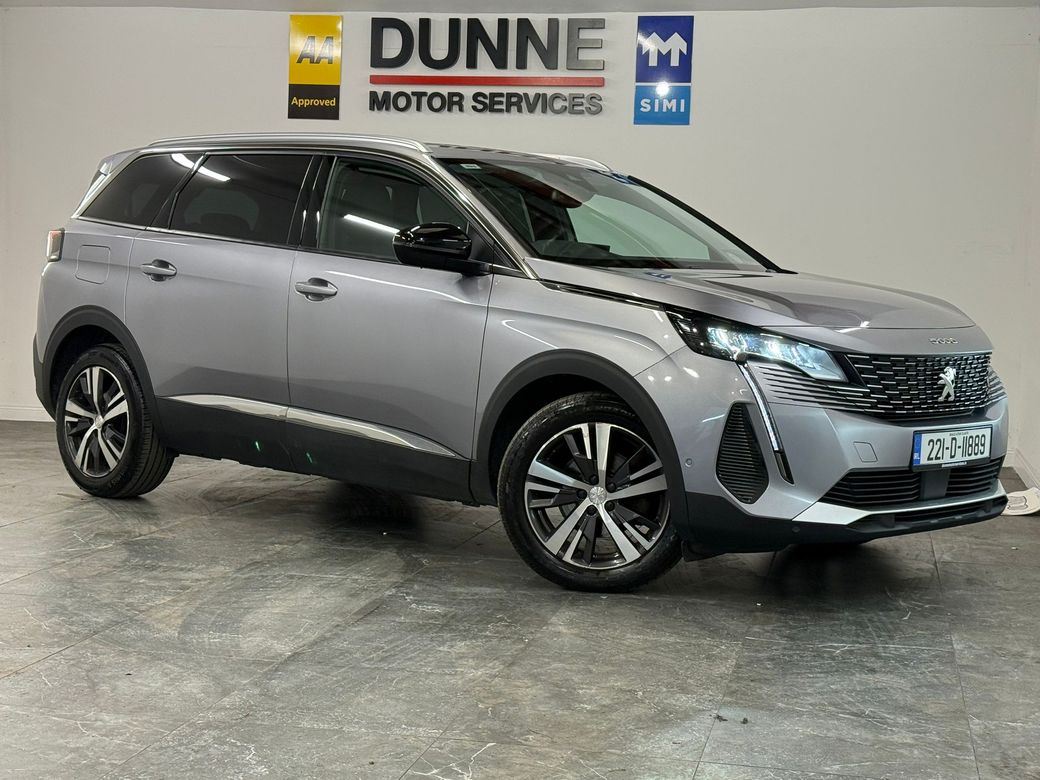 Image for 2022 Peugeot 5008 **7 SEATS **LANE ASSIST **BLINDSPOT SENSORS **2 KEYS **18'' DIAMOND CUT WHEELS **DIGITAL DISPLAY **TOUCH SCREEN RADIO **APPLE CAR PLAY/ANDROID CARPLAY **REVERSING CAMERA **