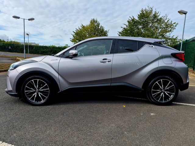 Image for 2020 Toyota C-HR 1.8 HYBRID SOL