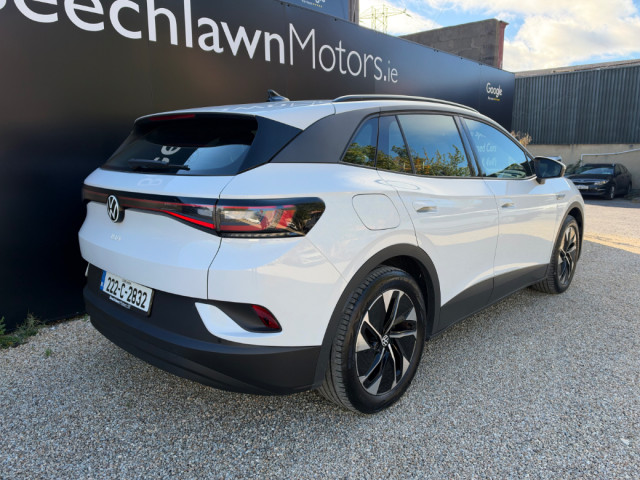 Image for 2022 Volkswagen ID.4 LIFE 77KWH AUTO 5DR // 07/28 NCT // SAT NAV, HEATED SEATS AND PARKING SENSORS // ONE OWNER // STUNNING CONDITION // SOH/SOFTWARE UPDATES DONE IN VW // 