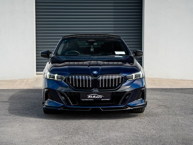 Image for 2024 BMW 5 Series 530E M SPORT Pan roof + COMFORT Pack + TECH PACK