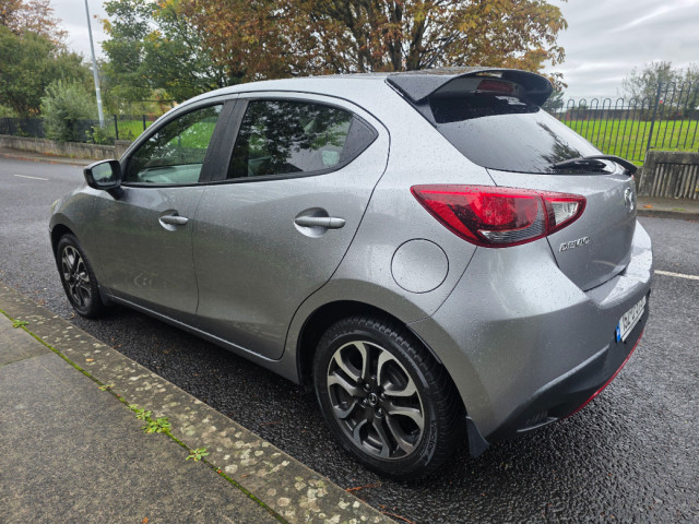 Image for 2015 Mazda Mazda2 5DR Auto Reverse Camera