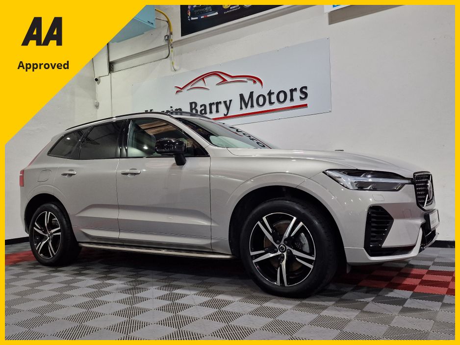 Image for 2022 Volvo XC60 T6 R-DESIGN AWD (18.8KWH BATTERY) AUTOMATIC **ONE OWNER / APPLE CARPLAY / CRUISE CONTROL / ELECTRIC SUNROOF / HEATED FRONT SEATS / KEYLESS ENTRY / SAT NAV / REVERSE CAMERA / WIRELESS PHONE CHARGING**