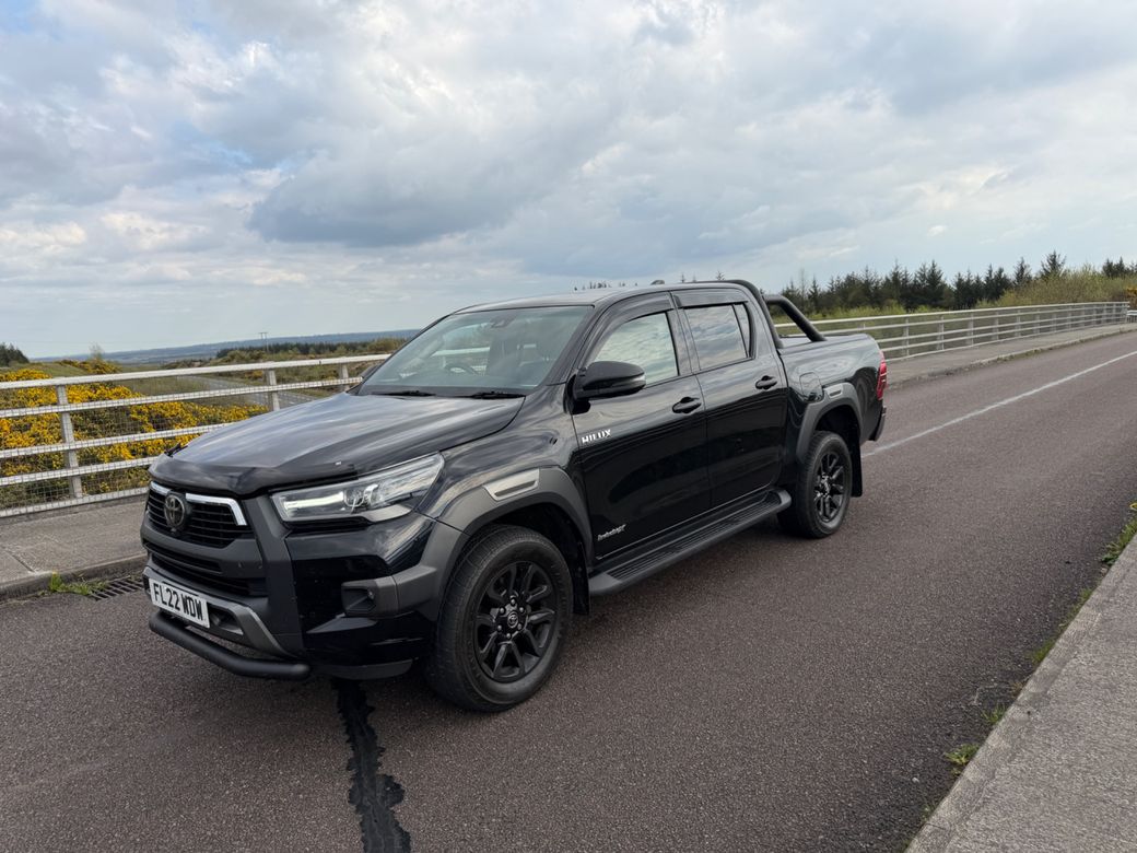 Image for 2022 Toyota Hilux 