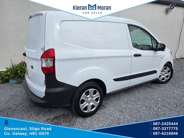 Image for 2022 Ford Transit Courier TREND 1.5 TD 75 M6 3DR