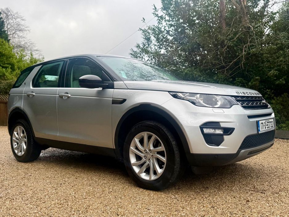 Image for 2017 Land Rover Discovery Sport 2.0 TD4 SE TECH 7 SEATS 180bhp 