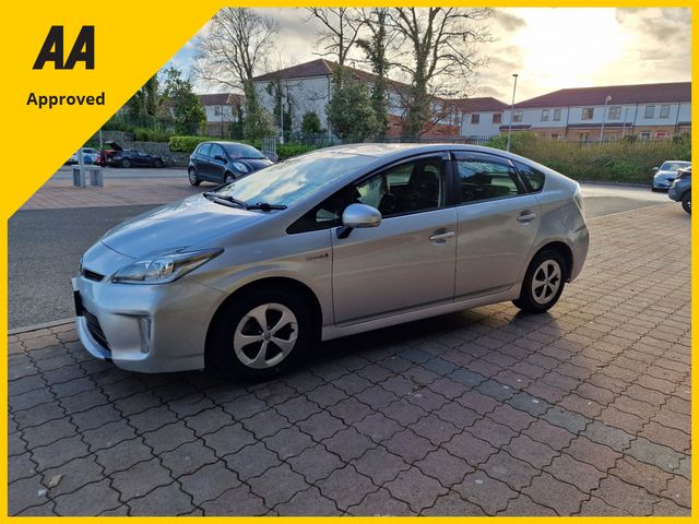 Image for 2014 Toyota Prius PRIUS AUTO * SELF CHARGING HYBRID * REVERSE CAMERA * LOW MILES * 