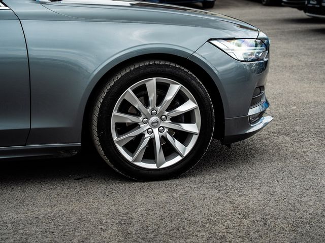 Image for 2020 Volvo S90 D4 MOMENTUM PLUS
