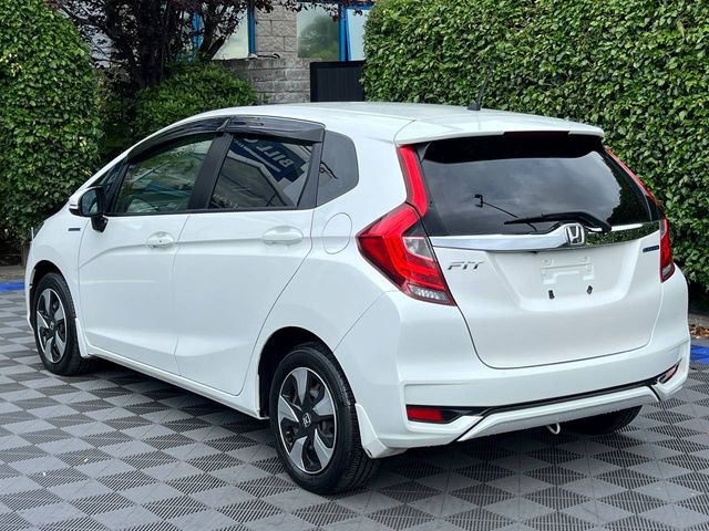 Image for 2019 Honda Fit L-PACKAGE 1.5 HYBRID AUTO // HALF LEATHER SEATS // REVERSE CAMERA // ADAPTIVE CRUISE CONTROL