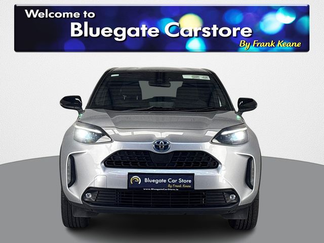 Image for 2022 Toyota Yaris Cross CR CROSS LUNA SPORT**MULTIFUNCTIONAL STEERING WHEEL**DIGITAL DASH**TOUCH SCREEN MEDIA DISPLAY**REVERSE CAMERA**AIR CONDITIONING**DRIVE MODES**EV MODE**ELECTRIC MIRRORS**FINANCE ARRANGED**