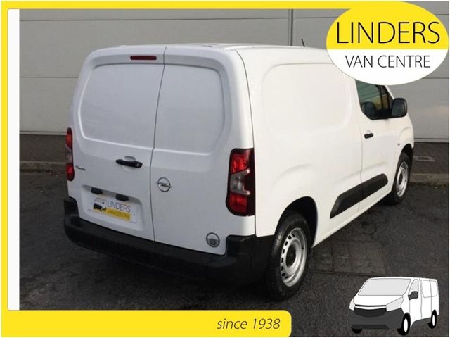 Image for 2025 Opel Combo 3 SEATS 251 PRE REG