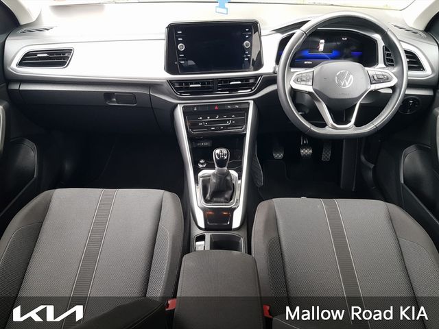Image for 2023 Volkswagen T-Roc LIFE 2.0 TDI MANUAL 6SPEED FWD 116HP 5