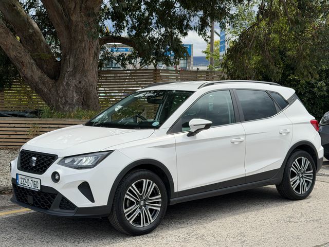 Image for 2023 SEAT Arona APPLE CARPLAY. PARKING SENSORS