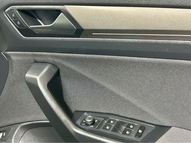 Image for 2021 Volkswagen T-Roc 2.0 TDI STYLE DESIGN 