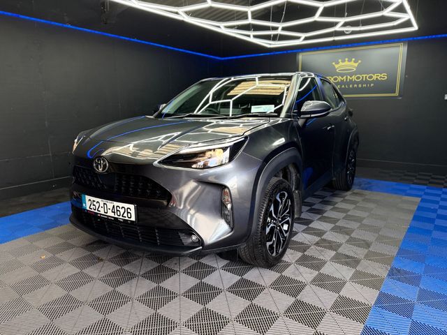 Image for 2025 Toyota Yaris Cross 1.5 Hybrid Luna