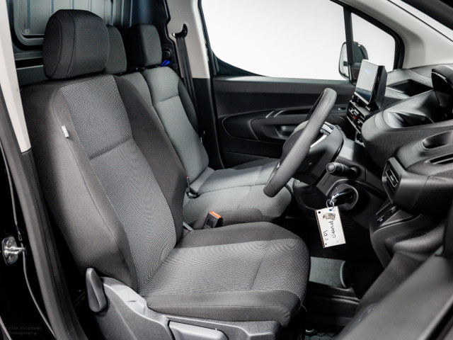 Image for 2026 Peugeot Partner **€3, 000 off** Pro Premium 1.5 Diesel 100HP 650Kg - €28, 665 inc vat