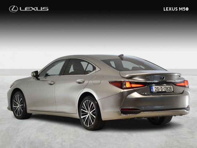 Image for 2025 Lexus ES 300h Dynamic
