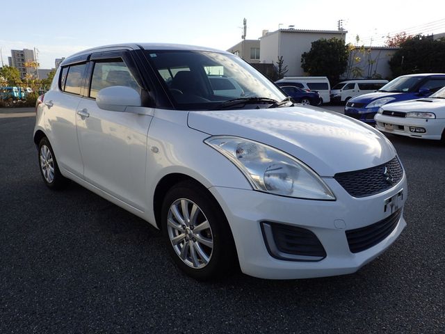 Image for 2015 Suzuki Swift 1.2 XG CVT PETROL AUTOMATIC // SNOW WHITE PEARL METALLIC // LANE ASSIST // PRIVACY PACK // COLLISION BRAKING ASSIST // REVERSING CAMERA // UPGRADED SPORT ALLOYS // AA DEALER APPROVED 2026