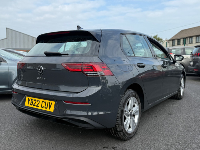 Image for 2022 Volkswagen Golf LIFE TDI