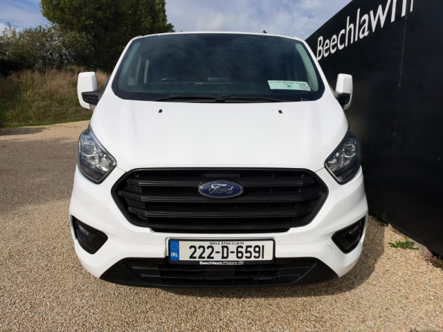 Image for 2022 Ford Transit Custom TREND 2.0 TDCI SWB // PRICE EXCL. VAT // WET BELT/TIMING BELT JUST REPLACED // 07/27 CVRT // ONE OWNER // AIR CON, CRUISE AND APPLE CARPLAY/ANDROID AUTO // FULL SERVICE HISTORY // 