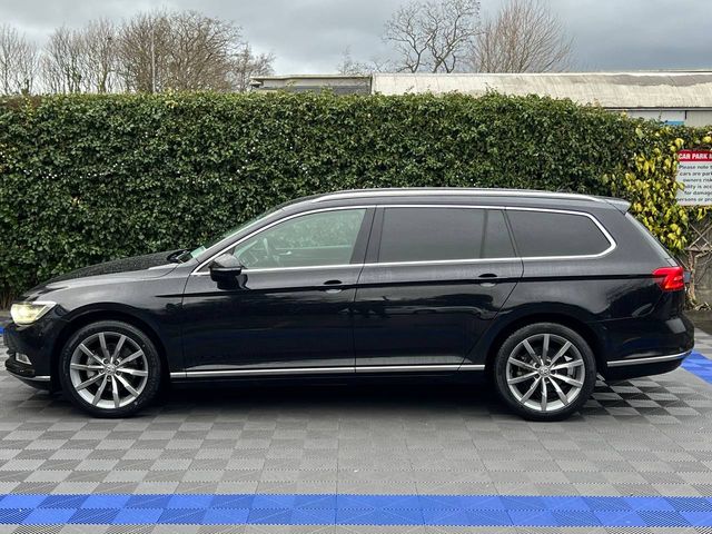 Image for 2018 Volkswagen Passat VARIANT HIGHLINE 1.4 TSI ** HUGE SPEC ** // LEATHER INTERIOR // 360 PARKING CAMERA // APPLE CARPLAY/ANDROID AUTO