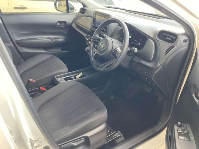 Image for 2022 Toyota Aqua 1.5 HYBRID - PUSH BUTTON START- TOYOTA SAFETY SENSE - CRUISE CONTROL - REAR CAMERA