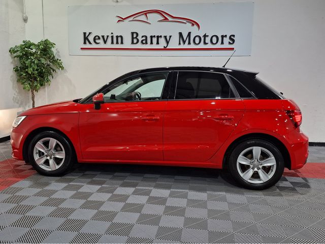 Image for 2016 Audi A1 1.0TFSi (TWO TONE) SPORTBACK 95BHP AUTOMATIC **VERY LOW MILEAGE / 15" ALLOY WHEELS / AIR CONDITIONING / BLUETOOTH INTEGRATION / FRONT & REAR PARKING ASSIST / KEYLESS ENTRY / REAR TINTED GLASS**