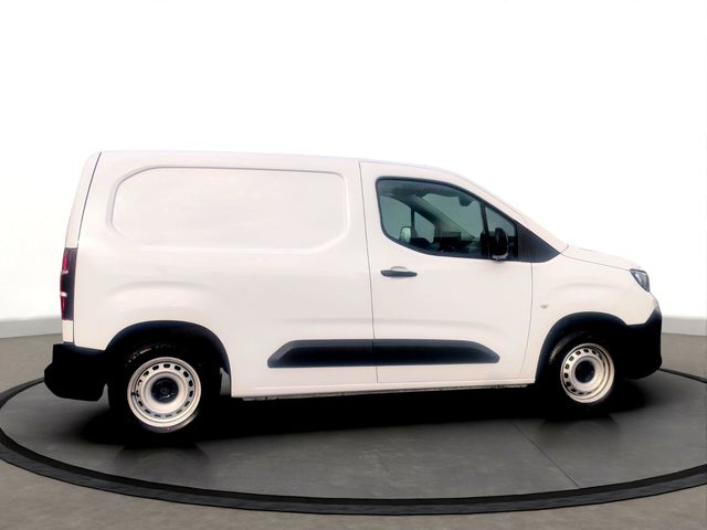 Image for 2025 Peugeot Partner 