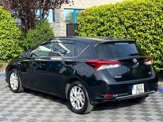 Image for 2016 Toyota Auris 1.8 HYBRID // REVERSE CAMERA // APPLE CARPLAY/ANDROID AUTO // LANE ASSIST 