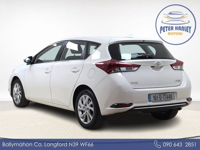 Image for 2016 Toyota Auris 1.4 D-4D (90) 5Dr Luna