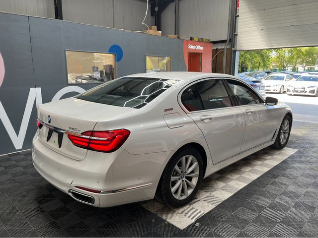Image for 2016 BMW 7 Series 2016 BMW 740E iPERFORMANCE 2.0 AUTOMATIC / CRUISE CONTROL / 360° CAMERA / ELECTRIC MEMORY HEATED & MASSAGING SEATS / AMBIENT LIGHTS / PANORAMIC SUNROOF AND MORE