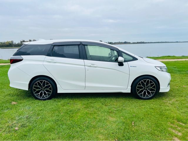 Image for 2020 Honda Shuttle 1.5 HYBRID AUTOMATIC 