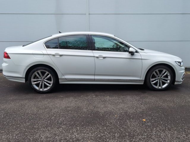 Image for 2019 Volkswagen Passat 2.0 TDI 150HP R Line M6F Leather Interior