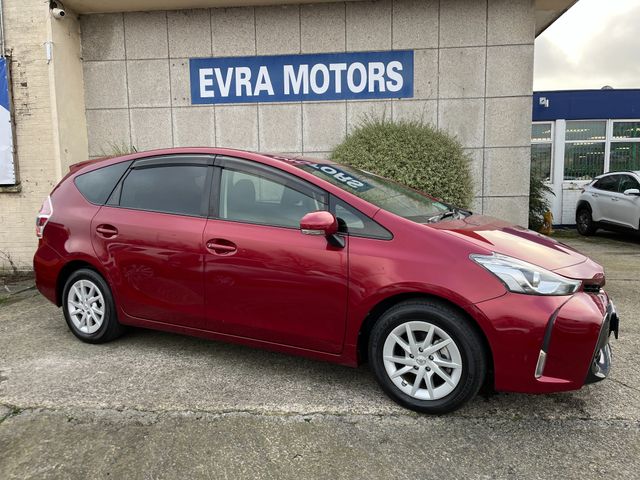 Image for 2021 Toyota Prius Alpha AUTOMATIC 7 SEATER HYBRID 1.8 PETROL //REVERSE CAMERA//KEYLESS ENTRY//ADAPTIVE CRUISE CONTROL// 