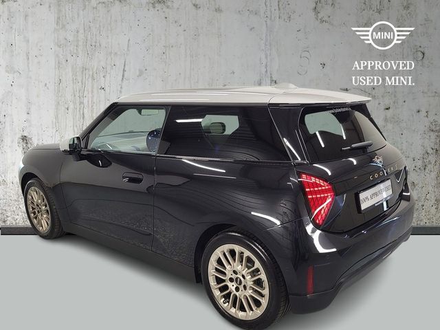 Image for 2024 Mini Cooper Cooper SE Exclusive