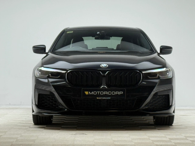 Image for 2021 BMW 5 Series 530E M SPORT