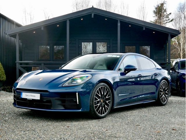 Image for 2025 Porsche Panamera 4 PDK 