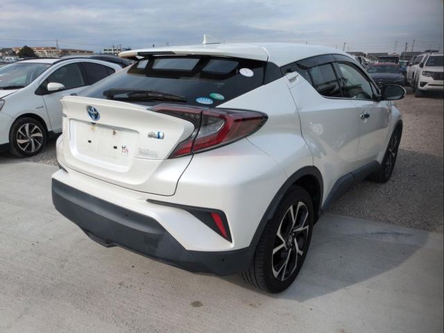 Image for 2018 Toyota C-HR G LED-Edition