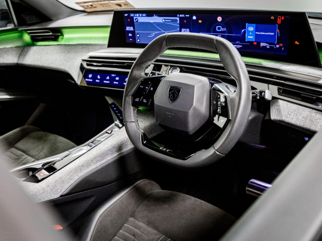 Image for 2025 Peugeot 5008 GT Hybrid Auto 145HP