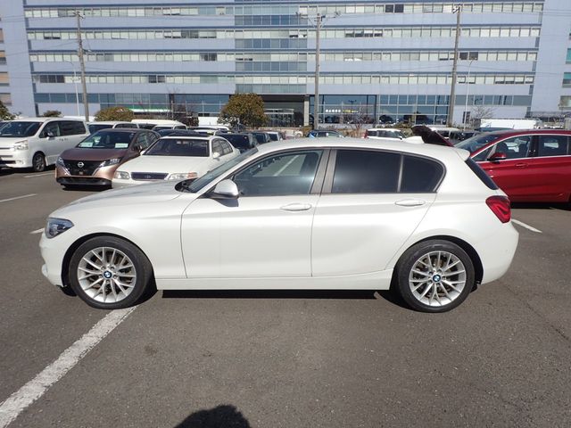 Image for 2019 BMW 1 Series 118D FASHIONISTA PRO 2.0 DIESEL AUTOMATIC // FULL HEATED LEATHER // PEARL WHITE METALLIC // PRIVACY PACK // PRO MEDIA BLUETOOTH // BMW MATRIX LIGHTING // STUNNING EXAMPLE // AA APPROVED DEALER 2026