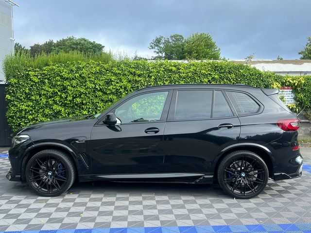Image for 2022 BMW X5 XDRIVE45e M-SPORT COMPETITION 3.0 HYBRID // OPENING PAN ROOF // LEATHR HEATED M-SPORT SEATS // ADAPTIVE CRUISE CONTROL // ADJUSTABLE RIDE HEIGHT