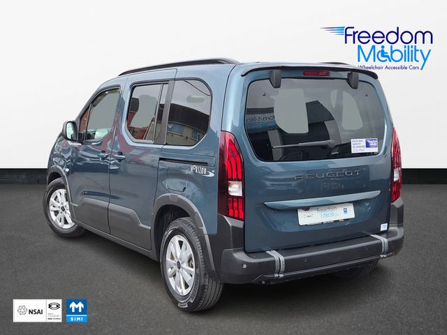 Image for 2024 Peugeot Rifter Lowered Floor Wheelchair Access