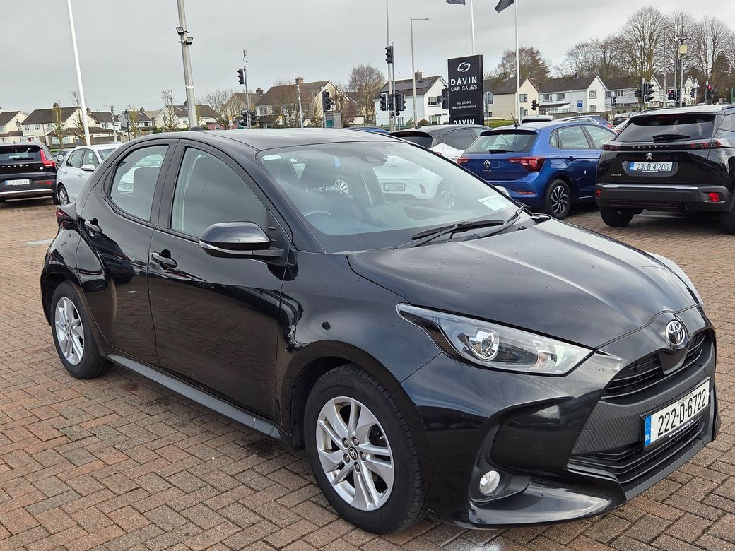 Image for 2022 Toyota Yaris 1.0 Luna 4DR