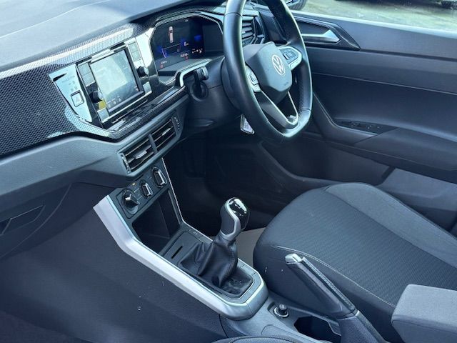 Image for 2024 Volkswagen Polo Life 1.0 TSI 95HP M5F 5DR