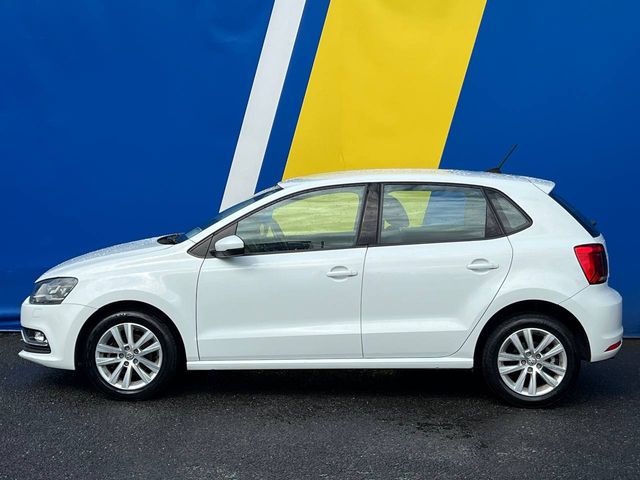 Image for 2017 Volkswagen Polo COMFORTLINE 1.0 TSI AUTO // NEW NCT // REVERSE CAMERA // DIAMOND CUT ALLOYS