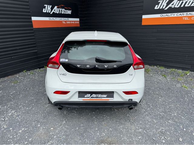 Image for 2013 Volvo V40 1.6 T4 AUTO