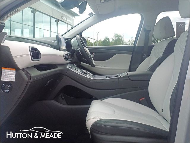 Image for 2022 Hyundai Santa Fe Executive Plus PHEV 1.6 Petrol 5dr